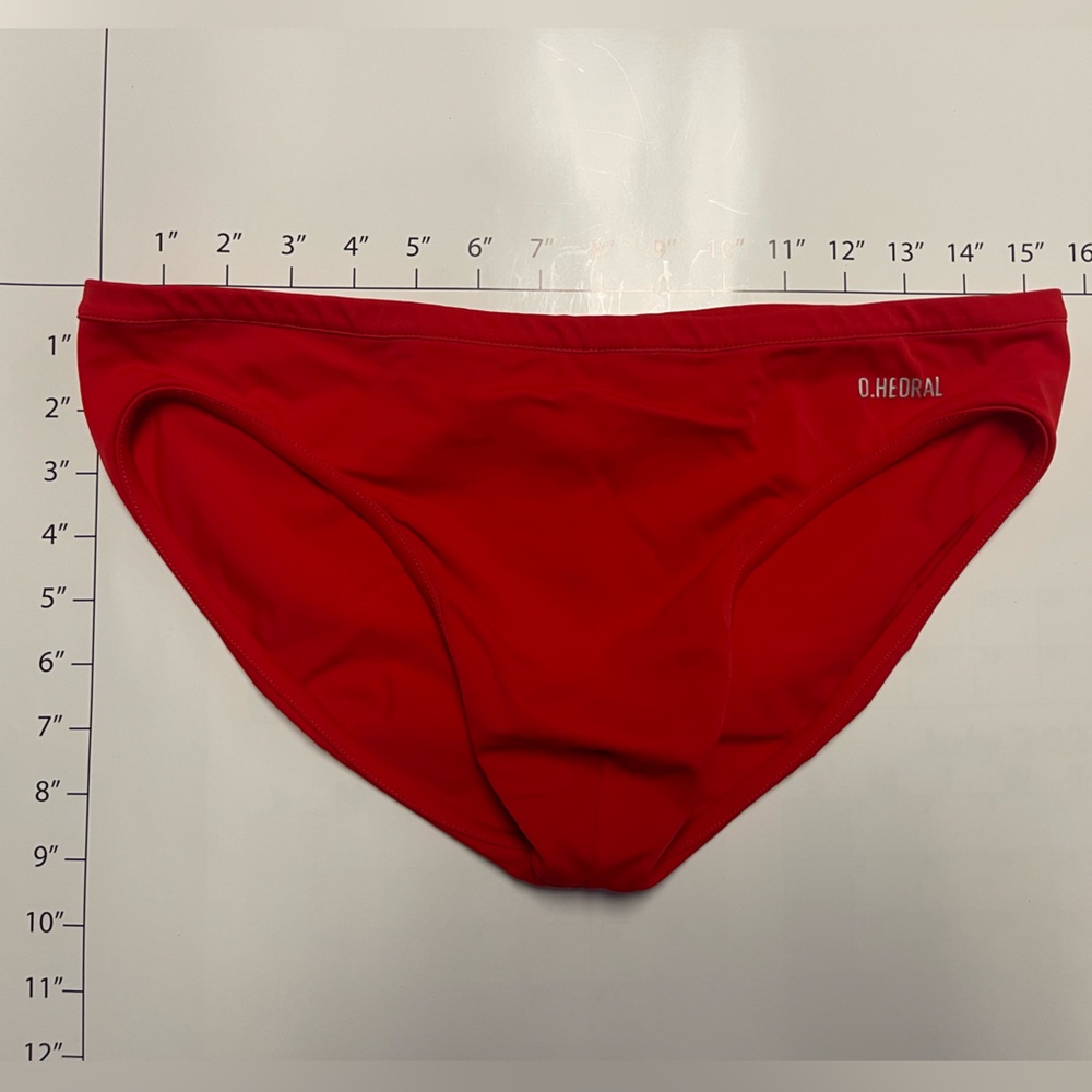 Men’s D.hedral bikini 36”, great condition